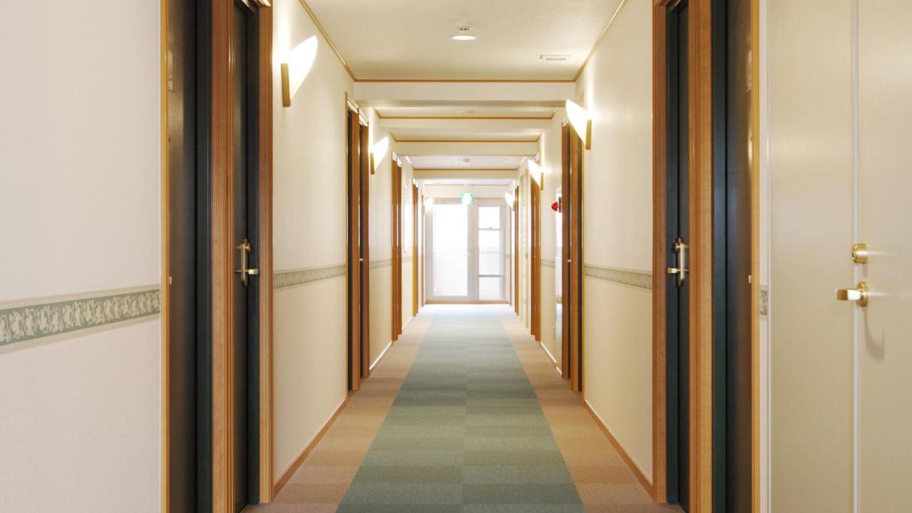 Toyoko Inn Sasebo Ekimae Esterno foto