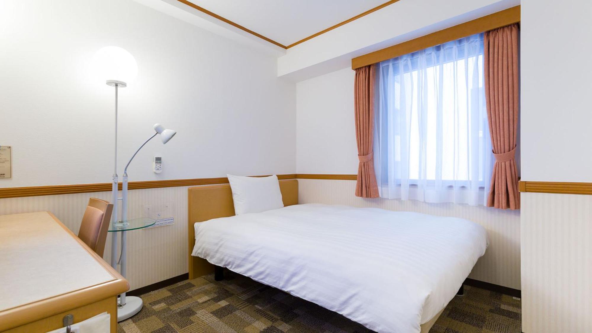 Toyoko Inn Sasebo Ekimae Esterno foto